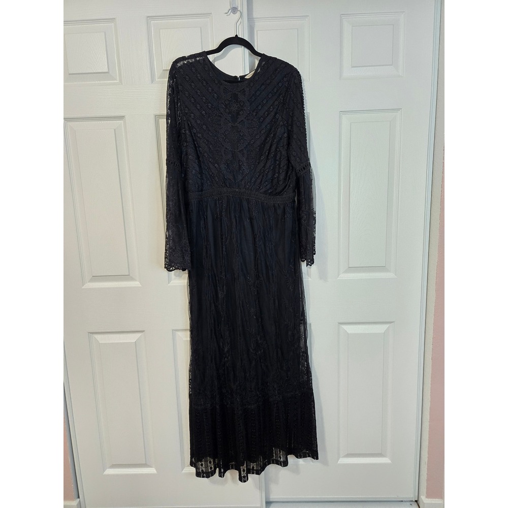 Soft Surroundings Black Lace Embroidered Maxi Dress Long Bell Sleeve Size M 16